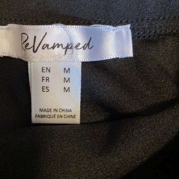 Good condition, strapless black dress, size medium. - Picture 3 of 4